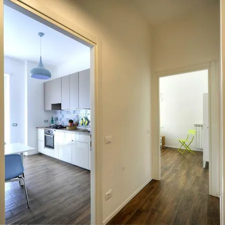 Centralissimo E Luminosissimo A Апартаменты *