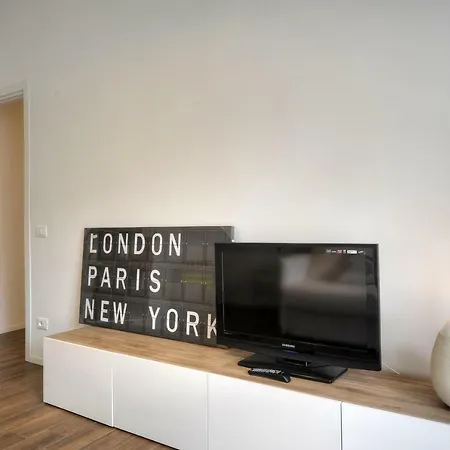 Centralissimo E Luminosissimo A