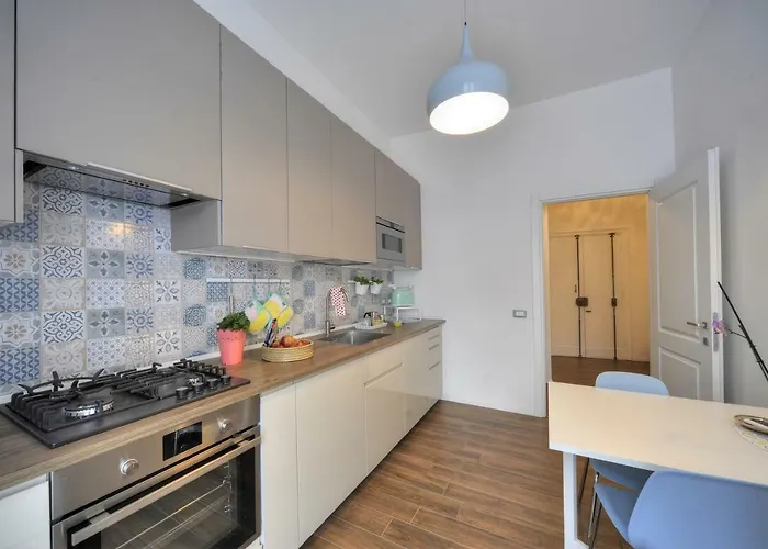 Centralissimo E Luminosissimo A