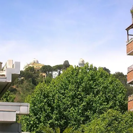 Centralissimo E Luminosissimo A * روما