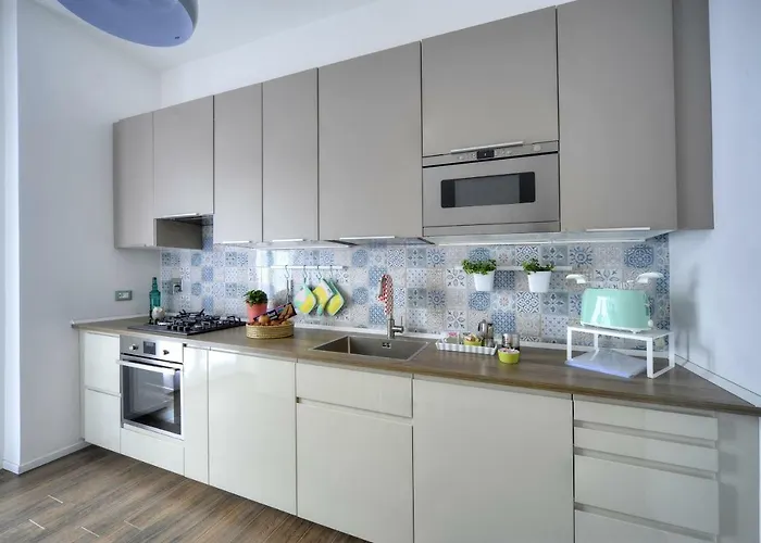 Apartamento Centralissimo E Luminosissimo A *